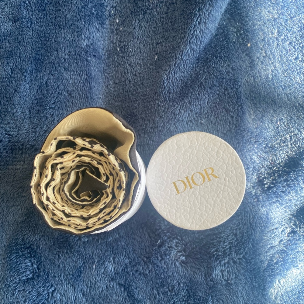 Head Scarf - image 1